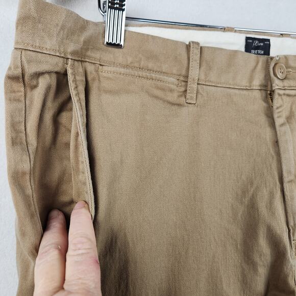J. Crew Stretch Chino Pants Men’s 36x32 Tan Pockets 99% Cotton EUC - Picture 4 of 16